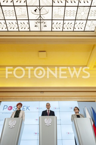  05.02.2019 WARSZAWA<br />KONFERENCJA POSILEK W DOMU I W SZKOLE<br />N/Z PREMIER MATEUSZ MORAWIECKI ELZBIETA RAFALSKA ANNA ZALEWSKA<br /> 