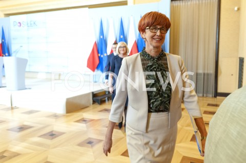  05.02.2019 WARSZAWA<br />KONFERENCJA POSILEK W DOMU I W SZKOLE<br />N/Z ELZBIETA RAFALSKA<br /> 