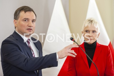  06.02.2019 WARSZAWA<br />KONFERENCJA NA TEMAT BUDOWY KLINIKI BUDZIK DLA DOROSLYCH<br />N/Z EWA BLASZCZYK ZBIGNIEW ZIOBRO<br /> 