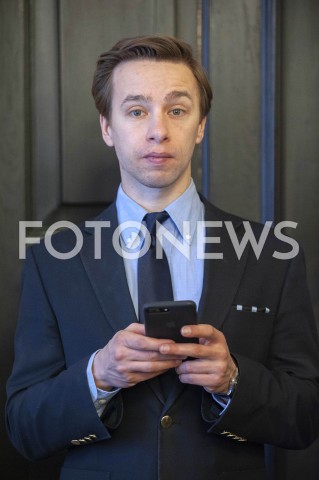  06.02.2019 WARSZAWA SEJM<br />PREZENTACJA RAPORTU SRODOWISK PRAWICOWYCH NA TEMAT STANU POLSKIEJ ARMII<br />N/Z KRZYSZTOF BOSAK<br /> 