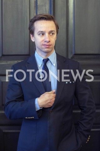  06.02.2019 WARSZAWA SEJM<br />PREZENTACJA RAPORTU SRODOWISK PRAWICOWYCH NA TEMAT STANU POLSKIEJ ARMII<br />N/Z KRZYSZTOF BOSAK<br /> 