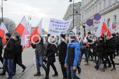  06.02.2019 WARSZAWA<br />PROTEST ROLNIKOW POD PALACEM PREZYDENCKIM<br />N/Z PROTESTUJACY<br /> 
