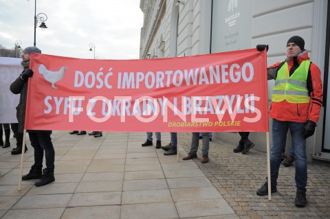  06.02.2019 WARSZAWA<br />PROTEST ROLNIKOW POD PALACEM PREZYDENCKIM<br />N/Z PROTESTUJACY<br /> 