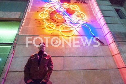  07.02.2019 WARSZAWA<br />ODSLONIECIE NEONU WIELKA WARSZAWA NA MARSZALKOWSKIEJ<br />N/Z AREK ARKADIUSZ VAZ NEON<br /> 