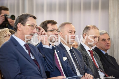  08.02.2019 WARSZAWA SEJM<br />OBCHODY 100LECIA PARLAMENTARYZMU<br />N/Z OD LEWEJ: PROFESOR JAN ZARYN , ZBIGNIEW GIRZYNSKI , PROF. ARKADIUSZ ADAMCZYK , DR HAB. MAREK BIALOKUR<br /> 