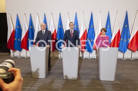  08.02.2019 WARSZAWA<br />ODPRAWA DOTYCZACA WDROZEN W ESCAPE ROOMACH<br />N/Z PREMIER MATEUSZ MORAWIECKI JADWIGA EMILEWICZ JOACHIM BRUDZINSKI<br /> 