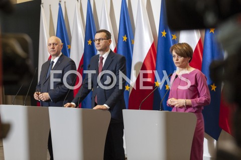  08.02.2019 WARSZAWA<br />ODPRAWA DOTYCZACA WDROZEN W ESCAPE ROOMACH<br />N/Z PREMIER MATEUSZ MORAWIECKI JADWIGA EMILEWICZ JOACHIM BRUDZINSKI<br /> 