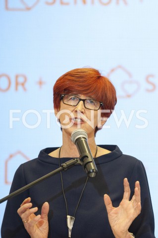  12.02.2019 WARSZAWA<br />KONFERENCJA W MINISTERSTWIE RODZINY PRACY I POLITYKI SPOLECZNEJ NT. DOFINANSOWANIA DOMOW I KLUBOW DLA SENIORA Z RZADOWEGO PROGRAMU SENIOR+<br />N/Z ELZBIETA RAFALSKA <br /> 