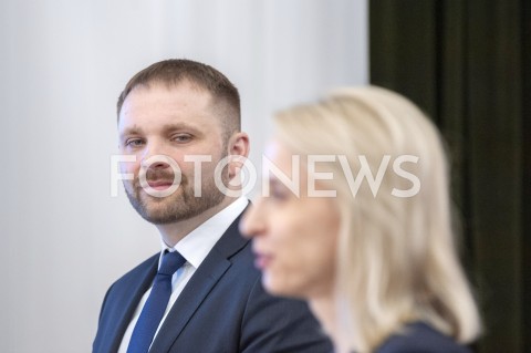  14.02.2019 WARSZAWA<br />
KONFERENCJA TWOJ E-PIT W MINISTERSTWIE FINANSOW<br />
N/Z PRZEMYSLAW KOCH TERESA CZERWINSKA<br />
 