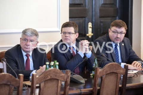  18.02.2019 WARSZAWA SEJM<br />POSIEDZENIE PARLAMENTARNEGO ZESPOLU DO SPRAW REFORMY WYMIARU SPRAWIEDLIWOSCI<br />N/Z MACIEJ BOBROWICZ KRYSTIAN MARKIEWICZ ARKADIUSZ TOMACZAK<br /> 