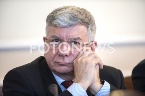  18.02.2019 WARSZAWA SEJM<br />POSIEDZENIE PARLAMENTARNEGO ZESPOLU DO SPRAW REFORMY WYMIARU SPRAWIEDLIWOSCI<br />N/Z MACIEJ BOBROWICZ KRAJOWA RADA RADCOW PRAWNYCH<br /> 