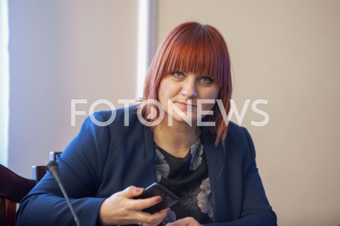  19.02.2019 WARSZAWA SEJM<br />
POPOLUDNIE W SEJMIE<br />
PARLAMENTARNY ZESPOL DO SPRAW BEZPIECZENSTWA PROGRAMU SZCZEPIEN<br />
N/Z JUSTYNA SOCHA RUCH ANTYSZCZEPIONKOWY<br />
 