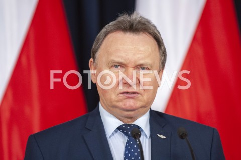  19.02.2019 WARSZAWA<br />KONFERENCJA W MINISTERSTWIE INFRASTRUKTURY<br />SRODKI FINANSOWE NA INWESTYCJE W LINIE KOLEJOWE<br />N/Z IRENEUSZ MERCHEL PREZES PKP PLK<br /> 