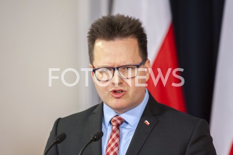  19.02.2019 WARSZAWA<br />KONFERENCJA W MINISTERSTWIE INFRASTRUKTURY<br />SRODKI FINANSOWE NA INWESTYCJE W LINIE KOLEJOWE<br />N/Z ANDRZEJ BITTEL<br /> 
