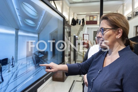  20.02.2019 WARSZAWA SEJM<br />
POSIEDZENIE SEJMU<br />
N/Z BEATA MAZUREK<br />
 
