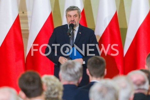  20.02.2019 WARSZAWA<br />
SPOTKANIE INAUGURUJACE POROZUMIENIE ROLNICZE<br />
DEGUSTACJA POTRAW<br />
DEGUSTACJA POTRAW<br />
N/Z JAN KRZYSZTOF ARDANOWSKI<br />
 