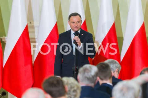  20.02.2019 WARSZAWA<br />
SPOTKANIE INAUGURUJACE POROZUMIENIE ROLNICZE<br />
DEGUSTACJA POTRAW<br />
DEGUSTACJA POTRAW<br />
N/Z PREZYDENT RP ANDRZEJ DUDA<br />
 