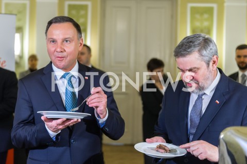  20.02.2019 WARSZAWA<br />
SPOTKANIE INAUGURUJACE POROZUMIENIE ROLNICZE<br />
DEGUSTACJA POTRAW<br />
N/Z PREZYDENT RP ANDRZEJ DUDA<br />
 