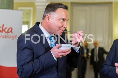  20.02.2019 WARSZAWA<br />
SPOTKANIE INAUGURUJACE POROZUMIENIE ROLNICZE<br />
DEGUSTACJA POTRAW<br />
N/Z PREZYDENT RP ANDRZEJ DUDA<br />
 