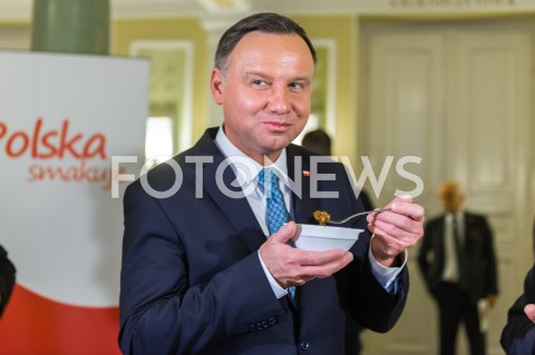  20.02.2019 WARSZAWA<br />
SPOTKANIE INAUGURUJACE POROZUMIENIE ROLNICZE<br />
DEGUSTACJA POTRAW<br />
N/Z PREZYDENT RP ANDRZEJ DUDA<br />
 