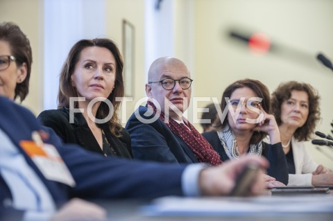  21.02.2019 WARSZAWA SEJM<br />POSIEDZENIE SEJMU<br />TELEWIZJI PUBLICZNEJ PRZEPIS NA MISJE<br />N/Z IWONA SLEDZINSKA KATARASINSKA MALGORZATA KIDAWA BLONSKA ELZBIETA BINCZYCKA MICHAL KAMINSKI<br /> 