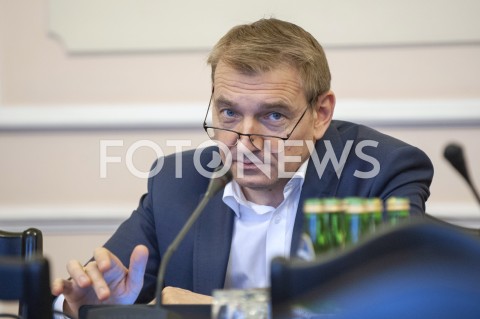  21.02.2019 WARSZAWA SEJM<br />POSIEDZENIE SEJMU<br />KOMISJA CYFRYZACJI INNOWACYJNOSCI I NOWYCH TECHNOLOGII<br />N/Z JERZY BIELECKI<br /> 