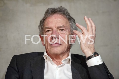 Debata 'Euro za i przeciw' w Warszawie