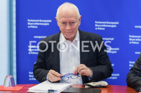  22.02.2019 WARSZAWA<br />
KONFERENCJA PRASOWA EUROPOSLA MICHALA BONIEGO NOWE ZASADY UDOSTEPNIANIA DANYCH Z SEKTORA PUBLICZNEGO<br />
N/Z MICHAL BONI<br />
 