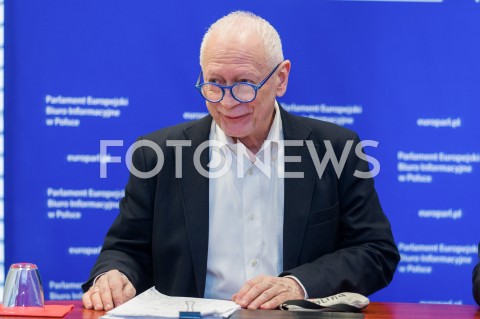  22.02.2019 WARSZAWA<br />
KONFERENCJA PRASOWA EUROPOSLA MICHALA BONIEGO NOWE ZASADY UDOSTEPNIANIA DANYCH Z SEKTORA PUBLICZNEGO<br />
N/Z MICHAL BONI<br />
 