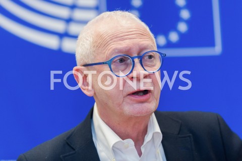  22.02.2019 WARSZAWA<br />
KONFERENCJA PRASOWA EUROPOSLA MICHALA BONIEGO NOWE ZASADY UDOSTEPNIANIA DANYCH Z SEKTORA PUBLICZNEGO<br />
N/Z MICHAL BONI<br />
 