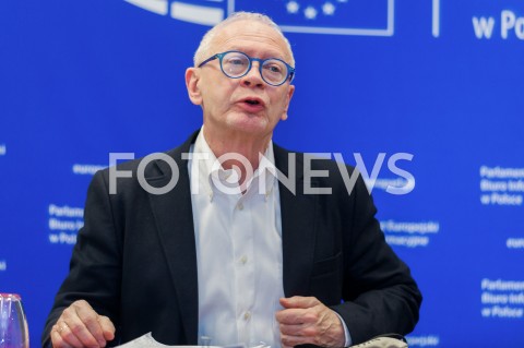  22.02.2019 WARSZAWA<br />
KONFERENCJA PRASOWA EUROPOSLA MICHALA BONIEGO NOWE ZASADY UDOSTEPNIANIA DANYCH Z SEKTORA PUBLICZNEGO<br />
N/Z MICHAL BONI<br />
 