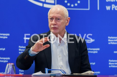  22.02.2019 WARSZAWA<br />
KONFERENCJA PRASOWA EUROPOSLA MICHALA BONIEGO NOWE ZASADY UDOSTEPNIANIA DANYCH Z SEKTORA PUBLICZNEGO<br />
N/Z MICHAL BONI<br />
 