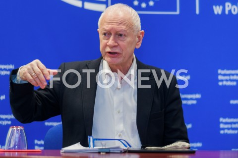  22.02.2019 WARSZAWA<br />
KONFERENCJA PRASOWA EUROPOSLA MICHALA BONIEGO NOWE ZASADY UDOSTEPNIANIA DANYCH Z SEKTORA PUBLICZNEGO<br />
N/Z MICHAL BONI<br />
 