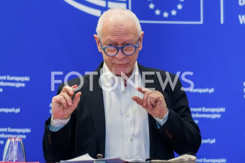  22.02.2019 WARSZAWA<br />
KONFERENCJA PRASOWA EUROPOSLA MICHALA BONIEGO NOWE ZASADY UDOSTEPNIANIA DANYCH Z SEKTORA PUBLICZNEGO<br />
N/Z MICHAL BONI<br />
 