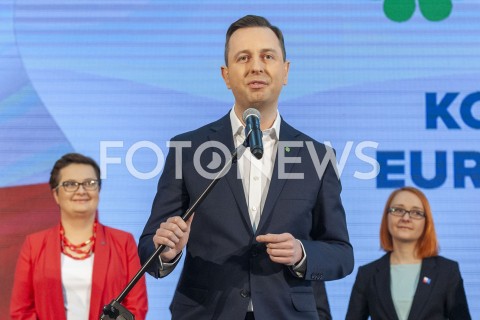  24.02.2019 WARSZAWA<br />PODPISANIE DEKLARACJI ZALOZYCIELSKIEJ KOALICJI EUROPEJSKIEJ<br />N/Z WLADYSLAW KOSINIAK KAMYSZ MALGORZATA TRACZ KATARZYNA LUBNAUER <br /> 