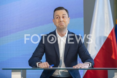  24.02.2019 WARSZAWA<br />PODPISANIE DEKLARACJI ZALOZYCIELSKIEJ KOALICJI EUROPEJSKIEJ<br />N/Z WLADYSLAW KOSINIAK KAMYSZ<br /> 