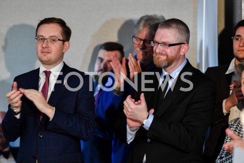  24.02.2019 GDANSK<br />
KONWENCJA WYBORCZA GRZEGORZA BRAUNA<br />
N/Z ROBERT WINNICKI GRZEGORZ BRAUN<br />
 