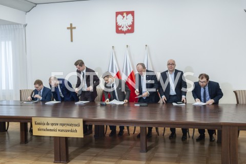  26.02.2019 WARSZAWA<br />
KONFERENCJA KOMISJI WERYFIKACYJNEJ<br />
N/Z PATRYK JAKI LUKASZ KONDRATKO PAWEL LISIECKI SEBASTIAN KALETA BARTLOMIEJ OPALINSKI ADAM ZIELINSKI SLAWOMIR POTAPOWICZ ROBERT KROPIWNICKI JAN MOSINSKI<br />
 