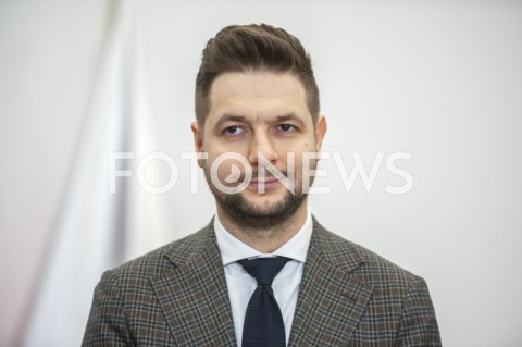  26.02.2019 WARSZAWA<br />
KONFERENCJA KOMISJI WERYFIKACYJNEJ<br />
N/Z PATRYK JAKI<br />
 