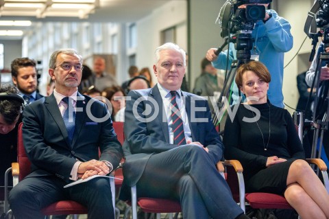  26.02.2019 WARSZAWA<br />
KONFERENCJA POPRZEDZAJACA RADE DS INNOWACYJNOSCI<br />
N/Z JERZY KWIECINSKI JAROSLAW GOWIN JADWIGA EMILEWICZ<br />
 