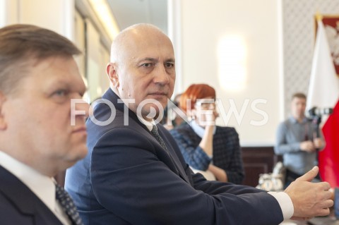  26.02.2019 WARSZAWA<br />
POSIEDZENIE RADY MINISTROW<br />
POSIEDZENIE RZADU<br />
N/Z JOACHIM BRUDZINSKI WOJCIECH SKURKIEWICZ<br />
 