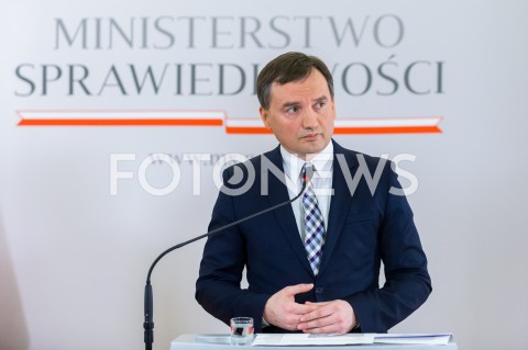  26.02.2019 WARSZAWA<br />
KONFERENCJA PRASOWA W MINISTERSTWIE SPRAWIEDLIWOSCI NT. REFORMY PRAWA RODZINNEGO<br />
N/Z ZBIGNIEW ZIOBRO<br />
 