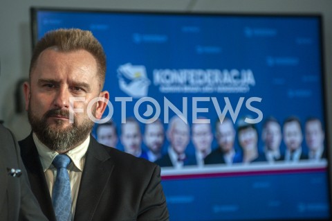  27.02.2019 WARSZAWA<br />PREZENTACJA LOGO I NAZWY KOALICJI PROPOLSKIEJ KONFEDERACJA<br />N/Z PIOTR MARZEC LIROY<br /> 