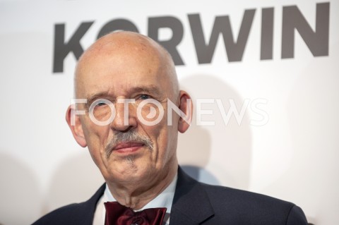  27.02.2019 WARSZAWA<br />
PREZENTACJA LOGO I NAZWY KOALICJI PROPOLSKIEJ KONFEDERACJA<br />
N/Z JANUSZ KORWIN MIKKE<br />
 