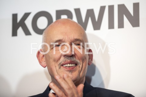  27.02.2019 WARSZAWA<br />
PREZENTACJA LOGO I NAZWY KOALICJI PROPOLSKIEJ KONFEDERACJA<br />
N/Z JANUSZ KORWIN MIKKE<br />
 