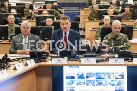  28.02.2019 WARSZAWA<br />
ODPRAWA Z KIEROWNICTWEM SIL ZBROJNYCH RP<br />
N/Z MARIUSZ BLASZCZAK RAJMUND ANDRZEJCZAK MAREK LAPINSKI<br />
 