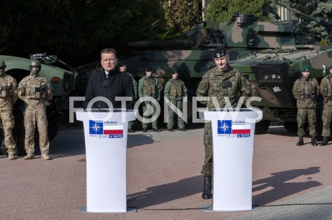  28.02.2019 WARSZAWA<br />
ODPRAWA Z KIEROWNICTWEM SIL ZBROJNYCH RP<br />
N/Z MARIUSZ BLASZCZAK RAJMUND ANDRZEJCZAK<br />
 