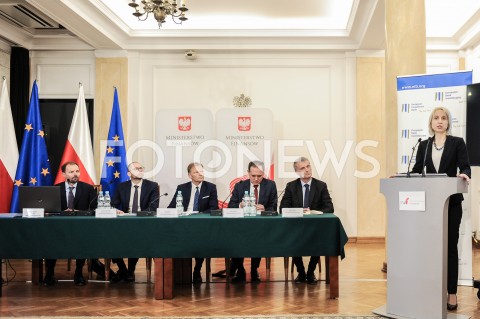  28.02.2019 WARSZAWA<br />
KONFERENCJA PRASOWA EUROPEJSKIEGO BANKU INWESTYCYJNEGO<br />
N/Z TERESA CZERWINSKA<br />
 