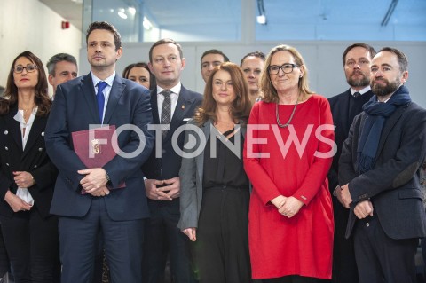  01.03.2019 WARSZAWA<br />
100 DNI PREZYDENTA TRZASKOWSKIEGO<br />
KONFERENCJA PRASOWA<br />
N/Z RAFAL TRZASKOWSKI DOROTA EWA MALINOWSKA GRUPINSKA PAWEL RABIEJ RENATA KAZNOWSKA MICHAL OLSZEWSKI MARCIN WOJDAT<br />
 