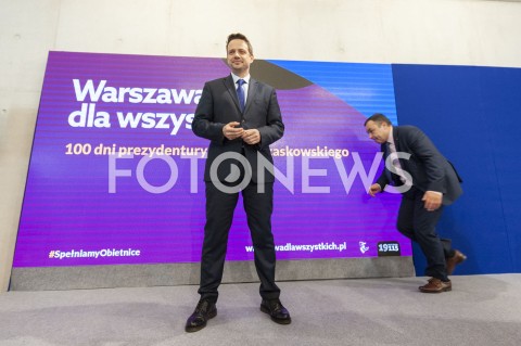  01.03.2019 WARSZAWA<br />
KONFERENCJA 100 DNI PREZYDENTA TRZASKOWSKIEGO<br />
N/Z RAFAL TRZASKOWSKI SLAWOMIR POTAPOWICZ<br />
 
